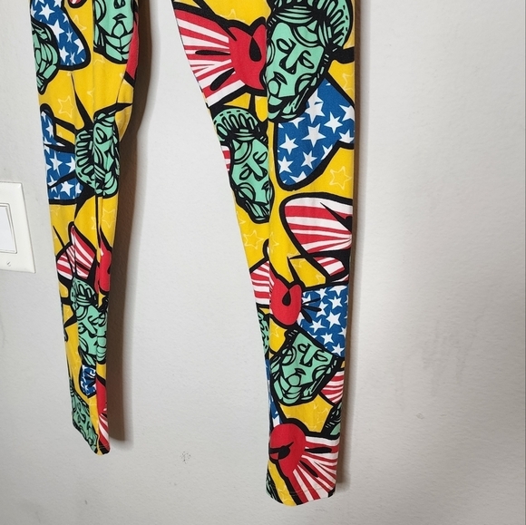 Lularoe statue of liberty, American flag leggings. - Picture 7 of 12